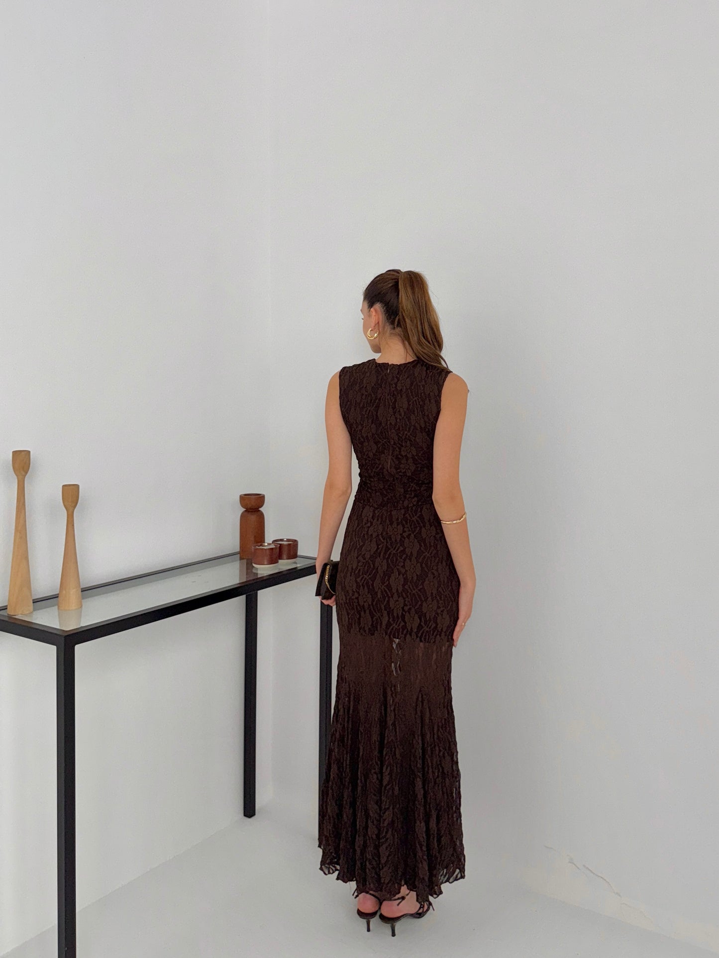 Kahverengi dantel elbise