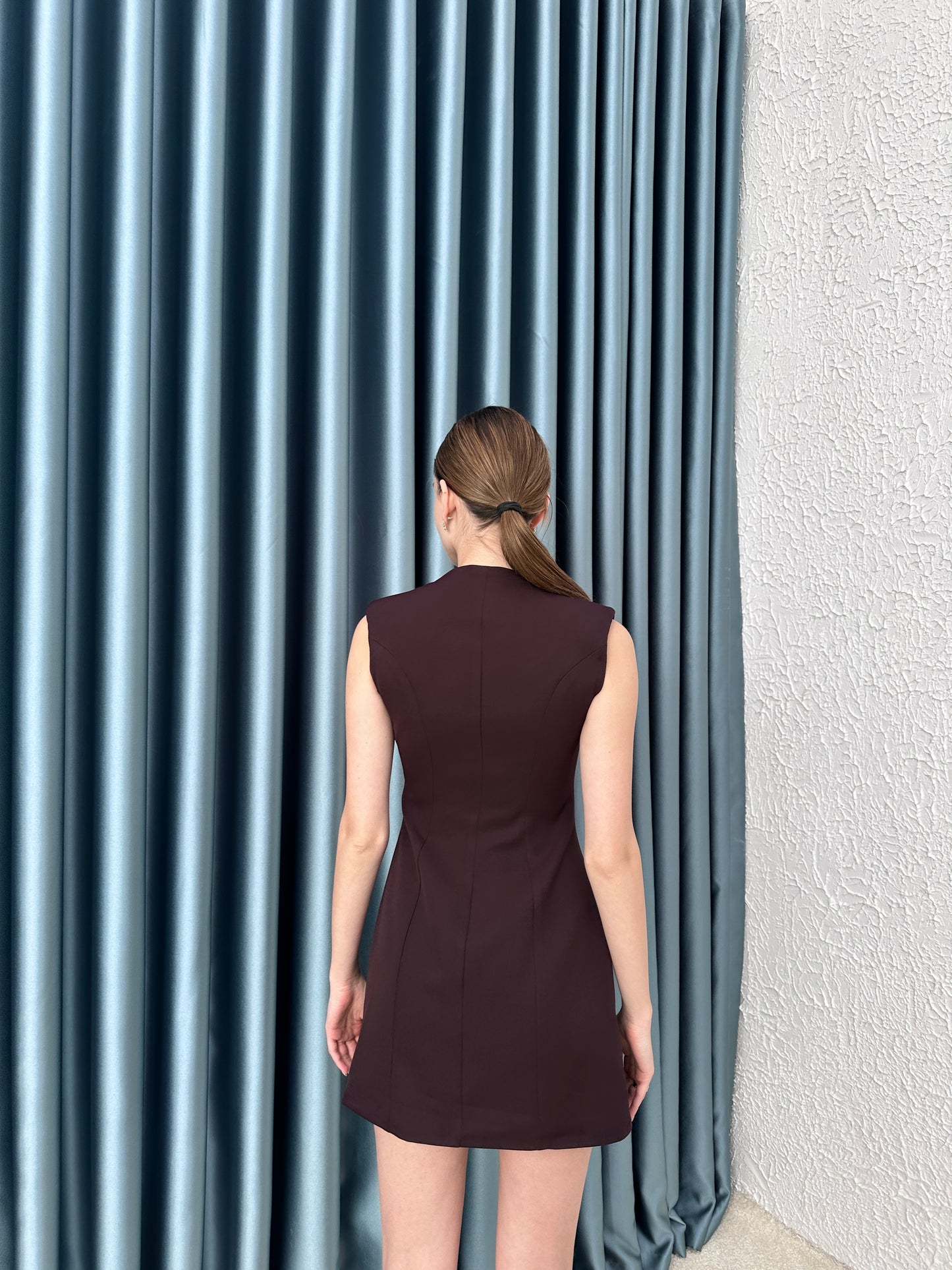 Mürdüm düğme detay elbise