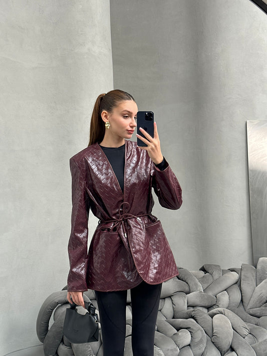 Bağlama detaylı deri ceket