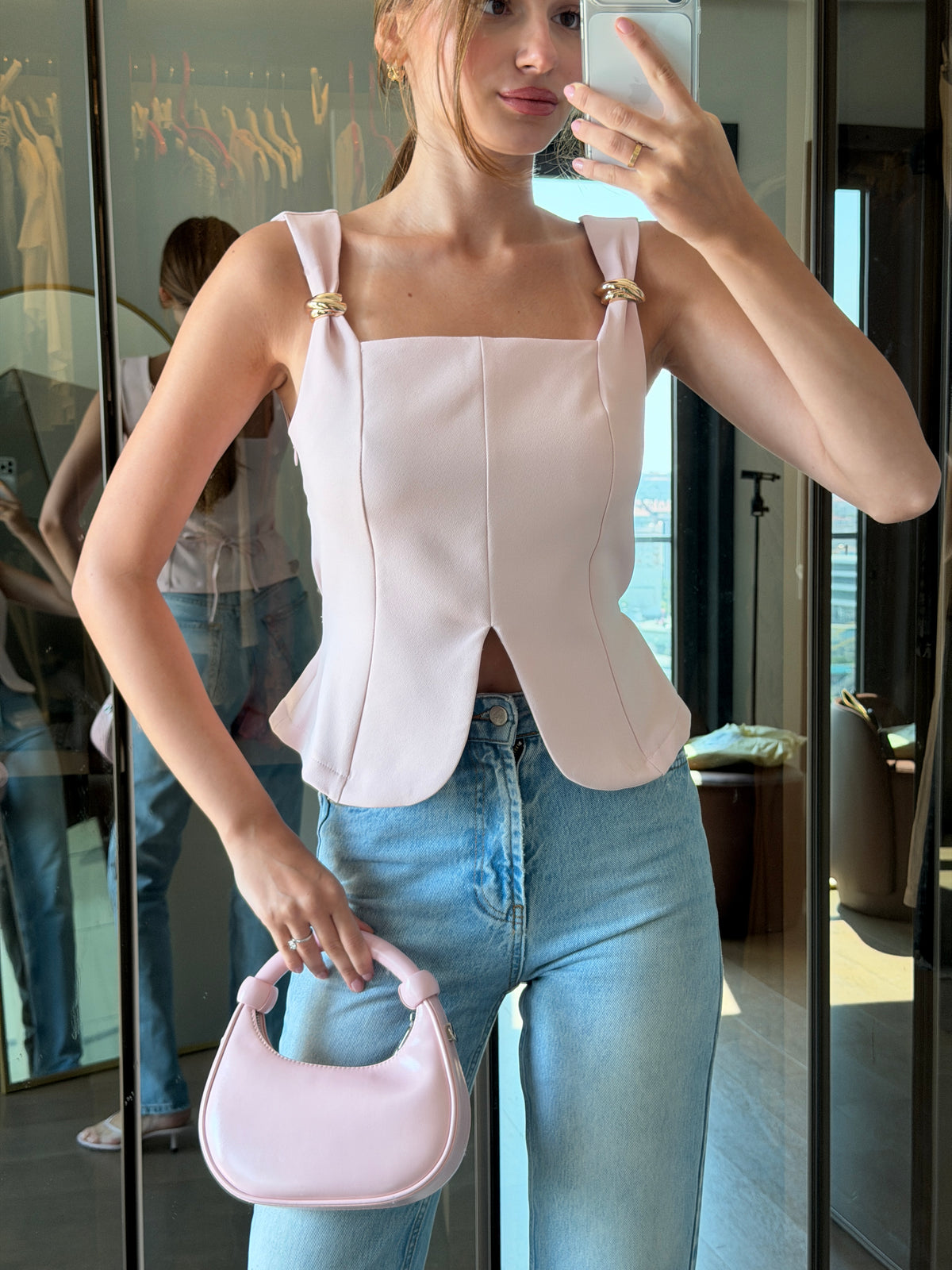Pembe tokalı bluz