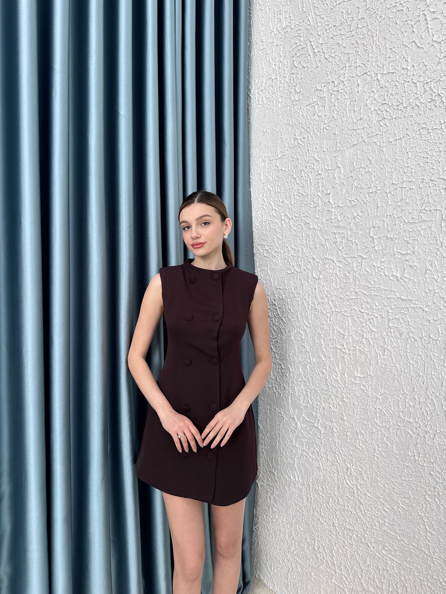 Mürdüm düğme detay elbise