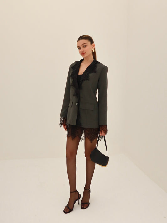 Dantel detaylı gri ceket elbise