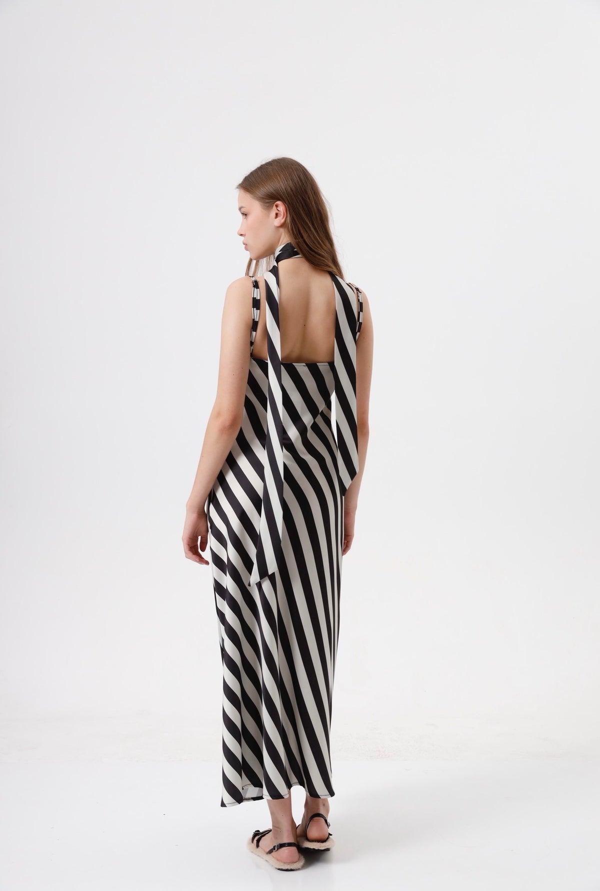 Zebra desenli kuşaklı elbise