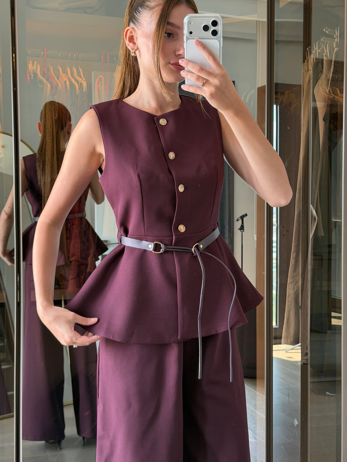 Bordo kemerli takım