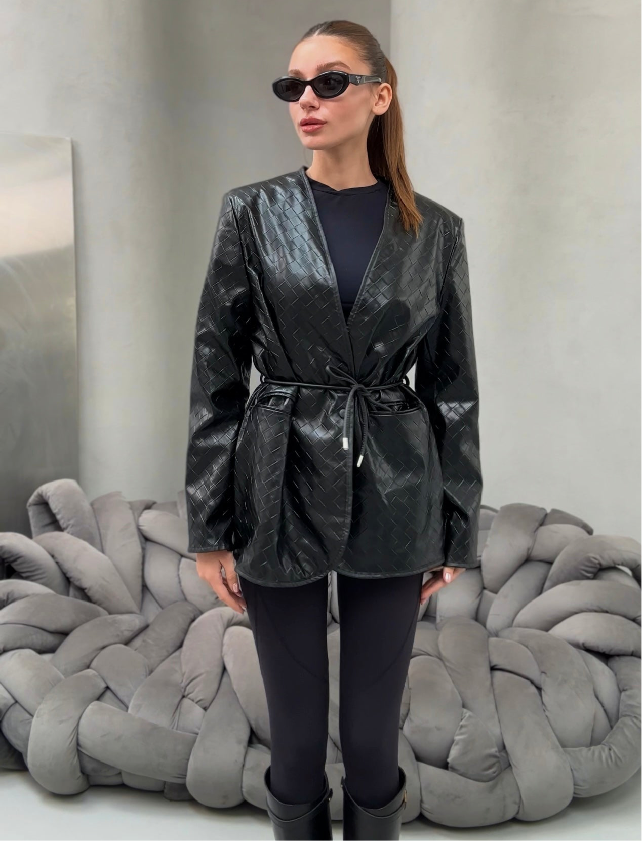 Bağlama detaylı deri ceket