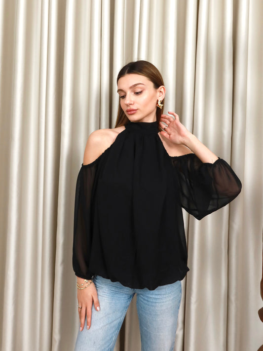 Siyah şifon omuz detay bluz