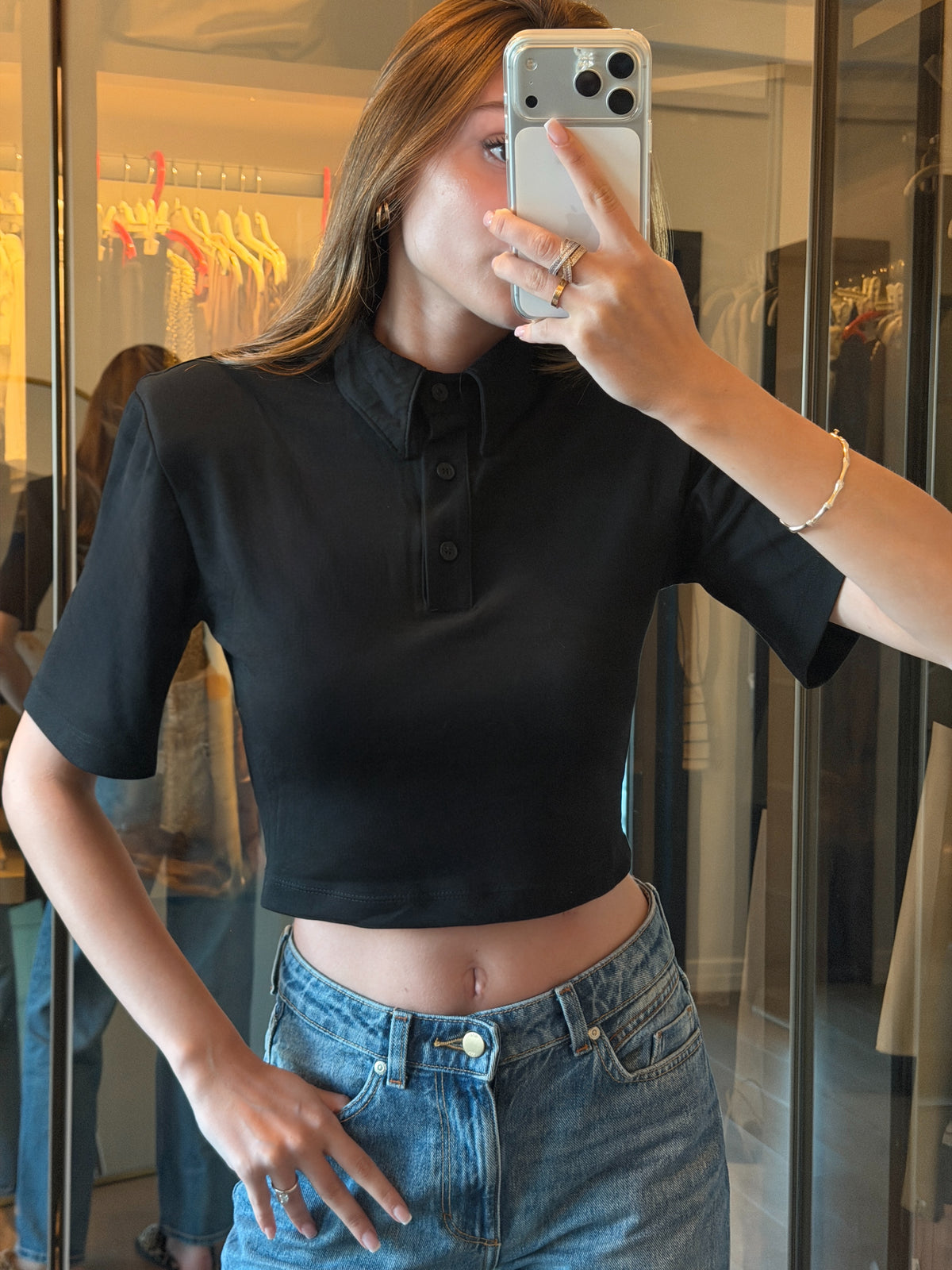 Vatkalı siyah polo yaka t-shirt